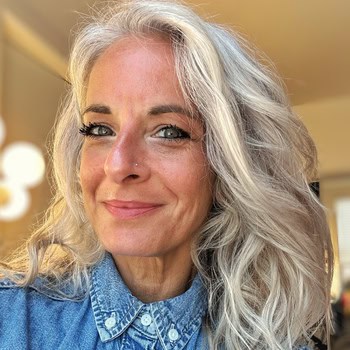 Photo of Living Medicine Institute Teaching Faculty Member, Dr. Malena Vinocur